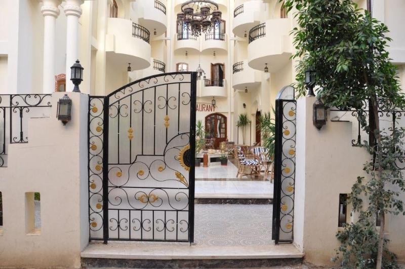 Photo of Alhambra Hotel, 3-star hotel in Luxor