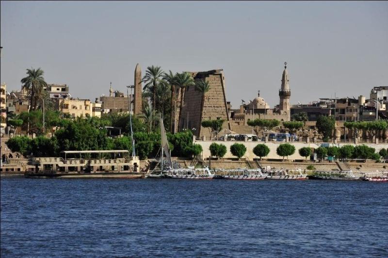 Photo of Alhambra Hotel, 3-star hotel in Luxor