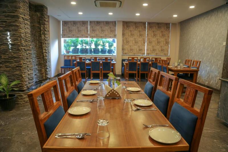 Photo of Four Leaf Hotel Sapphire Blue, 4-star hotel in Varanasi