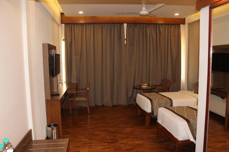Photo of Keys Select by Lemon Tree Hotels, Malabar Gate, Kozhikode, 3-star hotel in Kozhikode