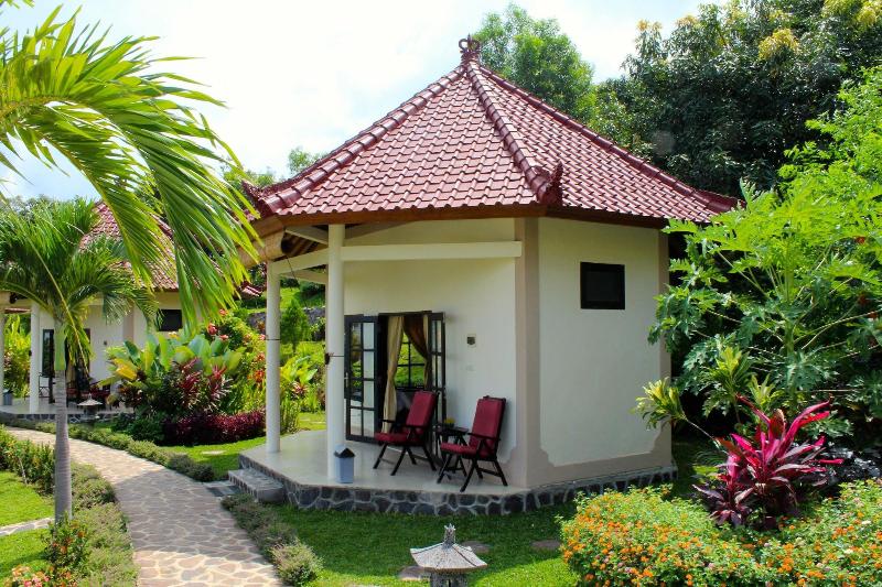 The Hamsa Bali Resort, Singapore