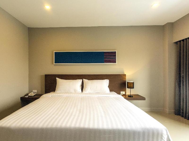 Photo of V Hotel Ubon Ratchathani, 3-star hotel in Ubon Ratchathani