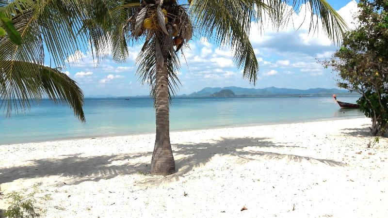 Photo of Koh Mook Sivalai Beach Resort, 3-star hotel in Ko Mook
