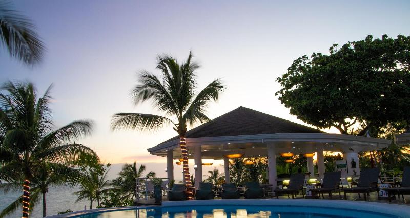 Photo of J&R Residence, 3-star hotel in Anda