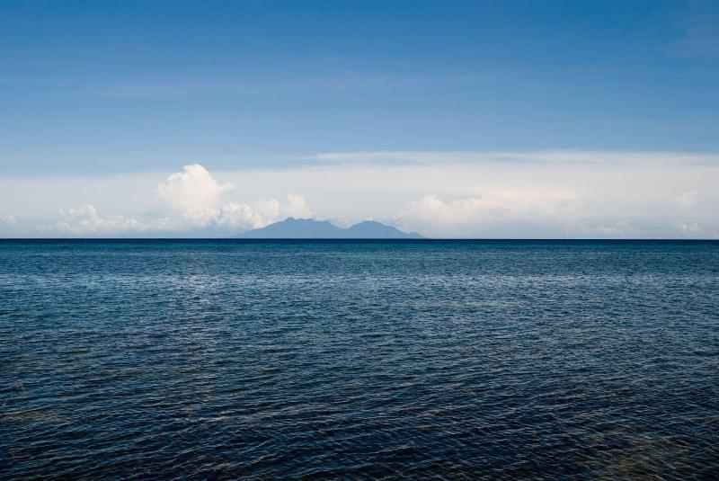 Photo of J&R Residence, 3-star hotel in Anda