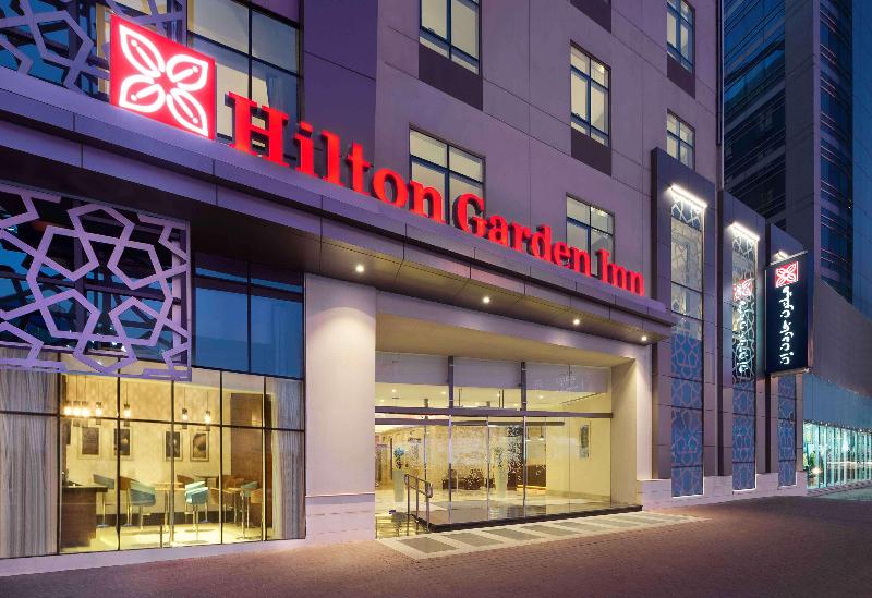 Hilton Garden Inn Dubai Deira exterior, 4-Star hotel in Al Muraqqabat