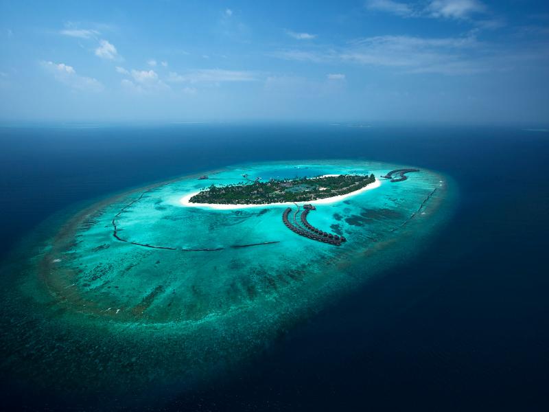 Sun Siyam Iru Fushi, Singapore