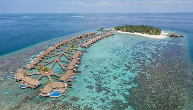 W Maldives, Singapore