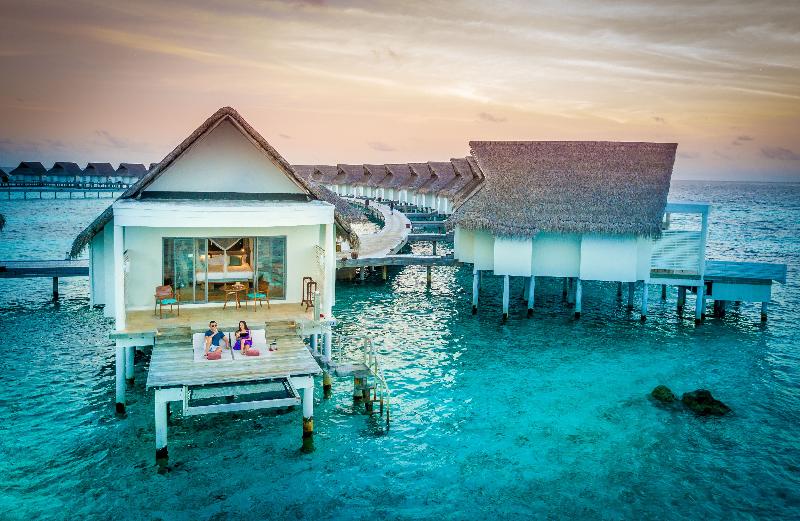 Machchafushi Island Resort & Spa Maldives, The Centara Collection, Singapore