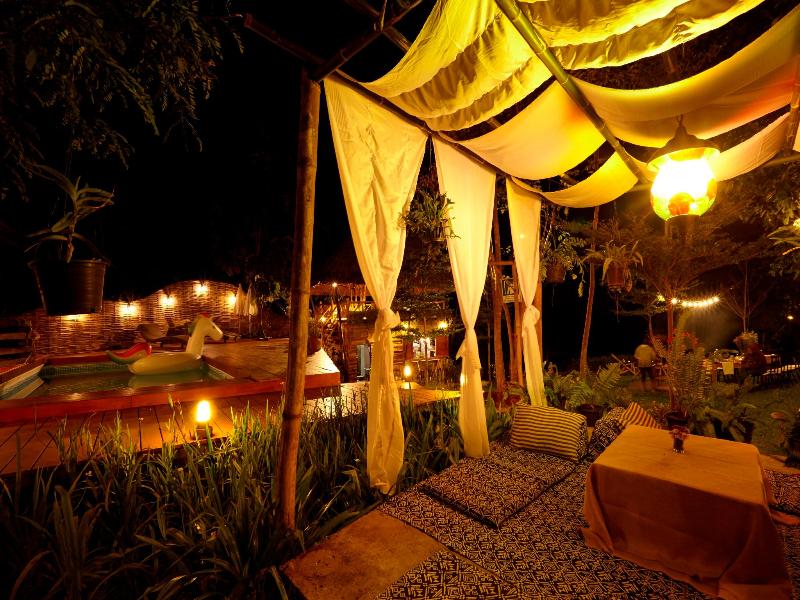 House of Love at Pai, Singapore