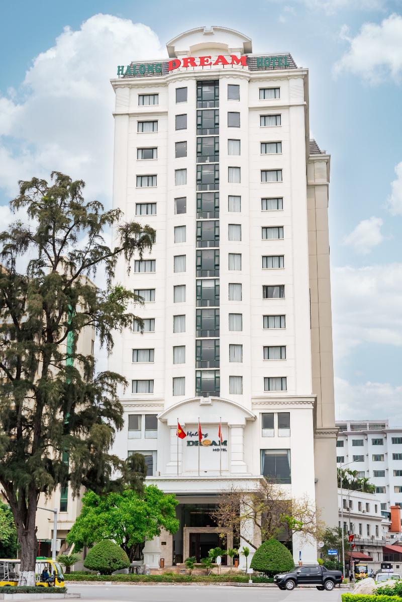 Ha Long Dream Hotel, Singapore