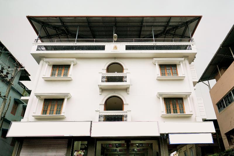 Photo of OYO 3633 Nanda Inn, 2-star hotel in Cochin (and vicinity)