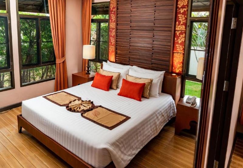 Photo of Sirarun Resort, 5-star hotel in Hua Hin (and vicinity)