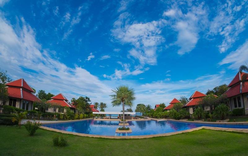 Photo of Sirarun Resort, 5-star hotel in Hua Hin (and vicinity)