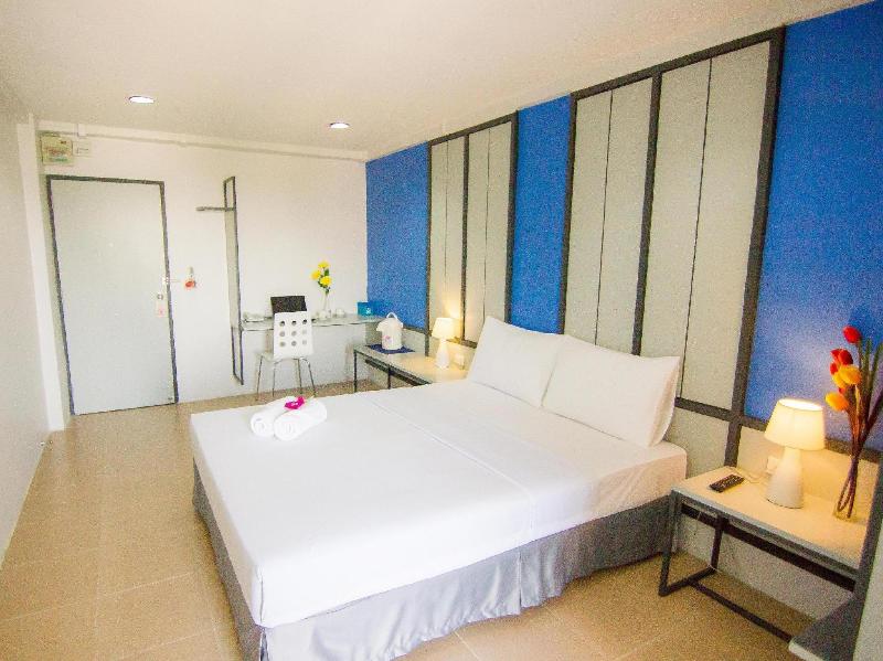 Photo of Regent Ngamwongwan, 2-star hotel in Bangkok (and vicinity)