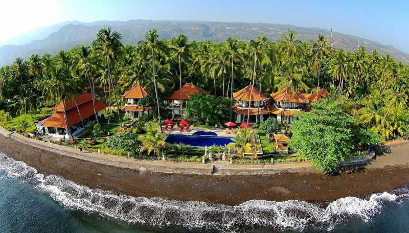 Bondalem Beach Club, Singapore
