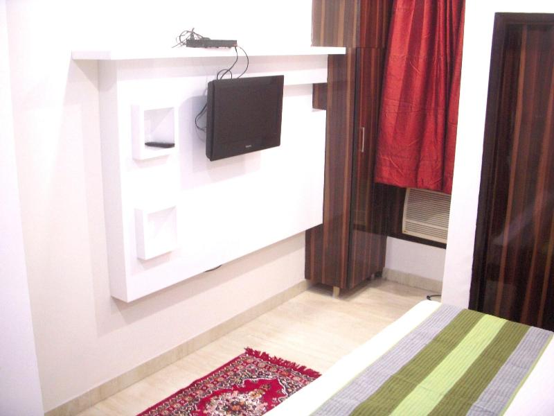 Photo of Hotel Tashkent Palace, 3-star hotel in Delhi (and vicinity)