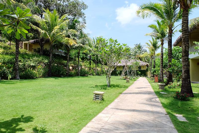 Bauhinia Resort Phu Quoc, Singapore