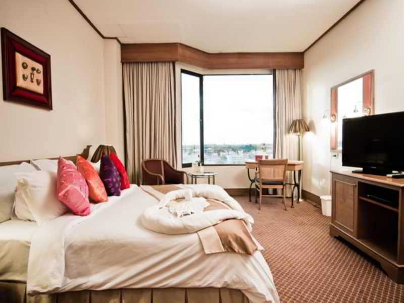 Photo of Laithong Hotel, 3-star hotel in Ubon Ratchathani