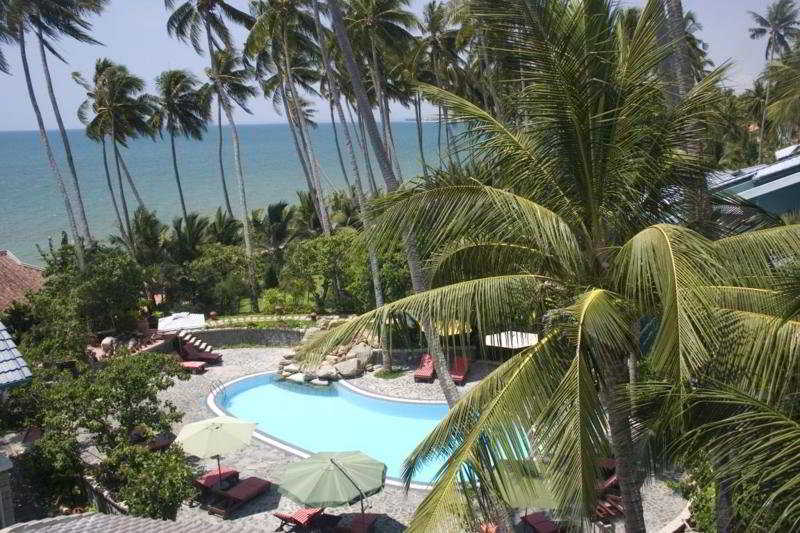 Hoang Ngoc Beach Resort, Singapore