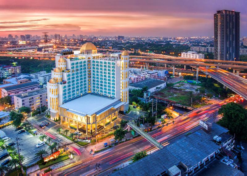 Photo of Al Meroz Bangkok, 5-star hotel in Bangkok