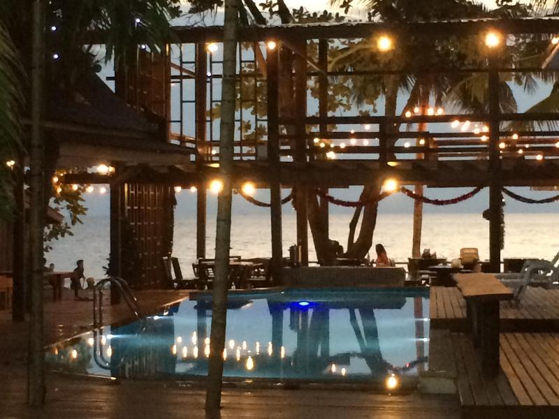 Apple Beachfront Resort exterior, 3-Star hotel in Ko Chang