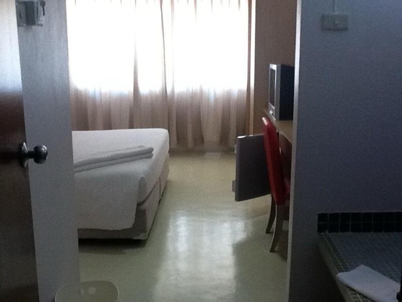 Photo of S2S Queen Trang Hotel, 3-star hotel in Krabi - Trang (provinces)