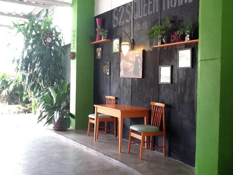 Photo of S2S Queen Trang Hotel, 3-star hotel in Krabi - Trang (provinces)