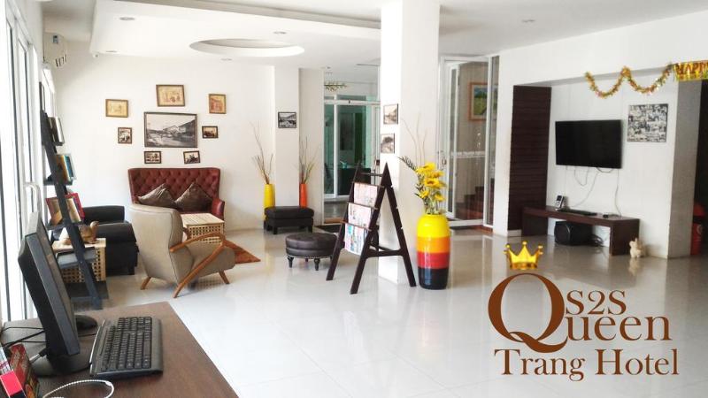 Photo of S2S Queen Trang Hotel, 3-star hotel in Krabi - Trang (provinces)