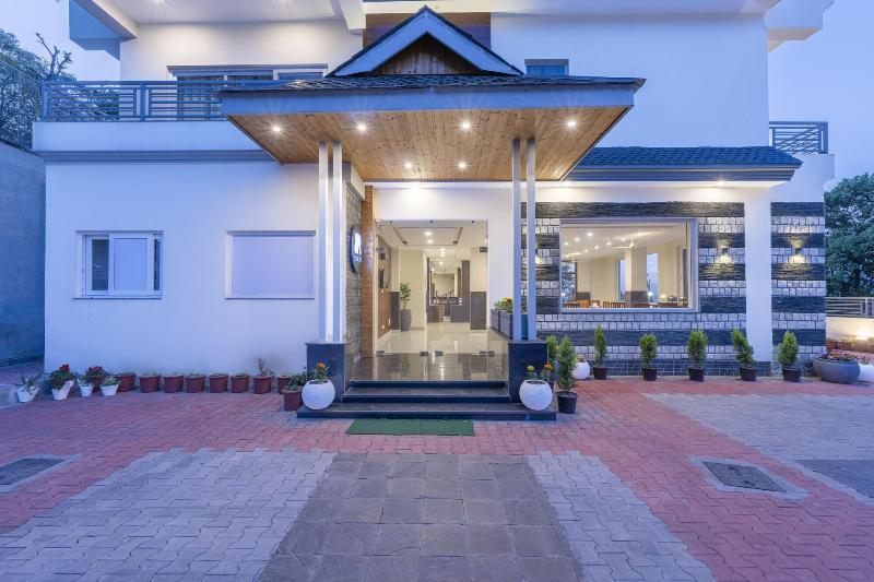 Photo of Stone Wood Mountain Resort, 3-star hotel in Dharamshala