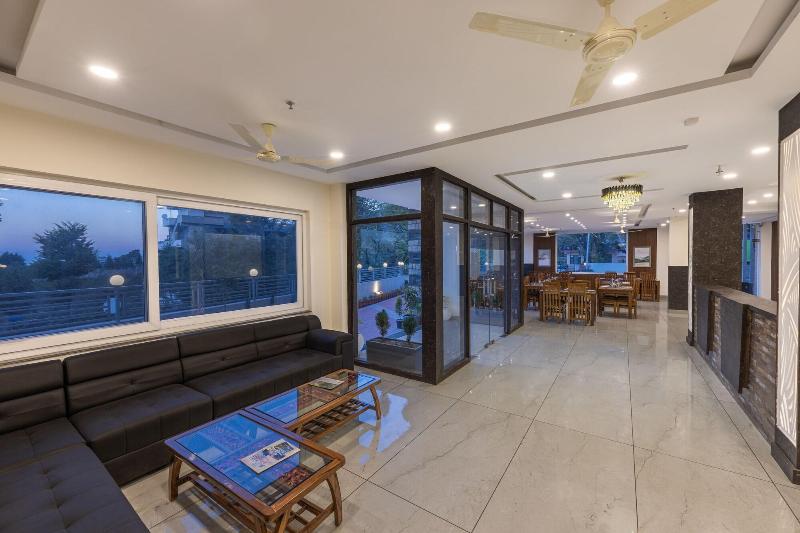 Photo of Stone Wood Mountain Resort, 3-star hotel in Dharamshala