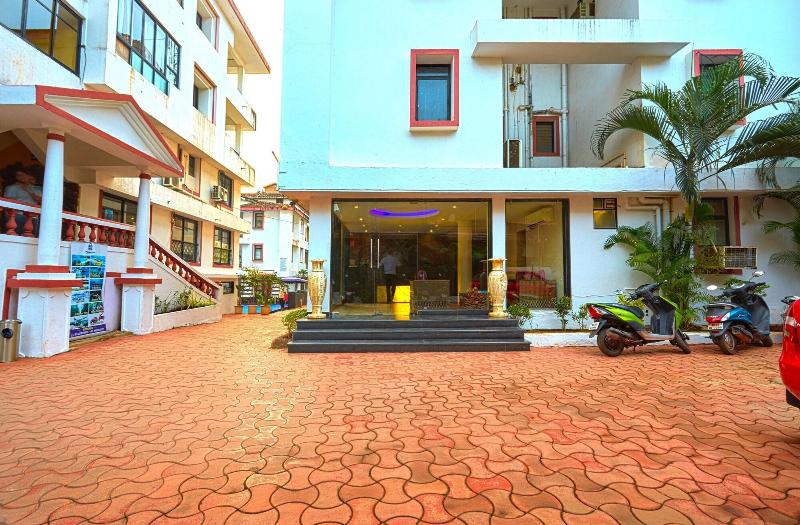 Photo of Stay Simple Sunkissed Plaza Resort, 3-star hotel in Calangute