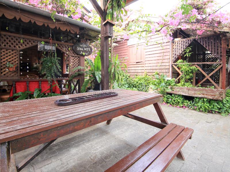 Photo of Hotel O Ombak Inn Chalet, 2-star hotel in Pangkor Island