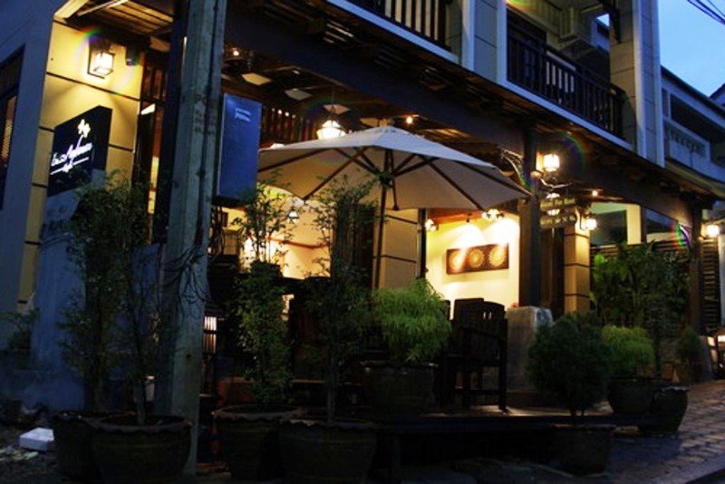 Baan Bandalay Hotel, Singapore