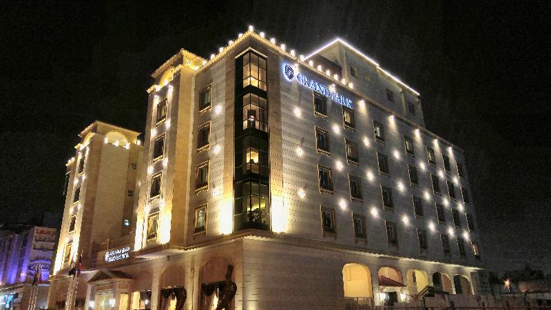 Grand Zowar Hotel exterior, 4-Star hotel in Medina