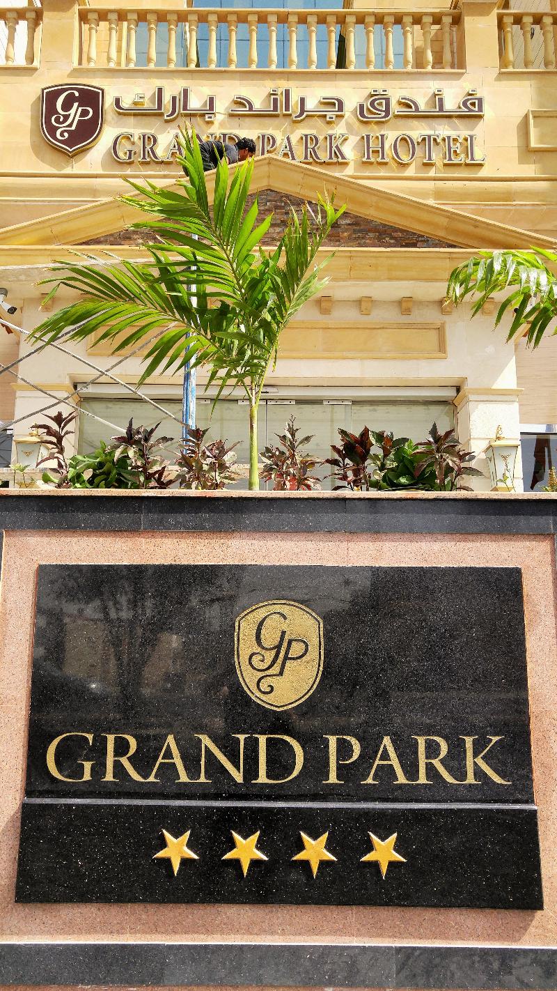 Photo of Grand Zowar Hotel, 4-star hotel in Medina