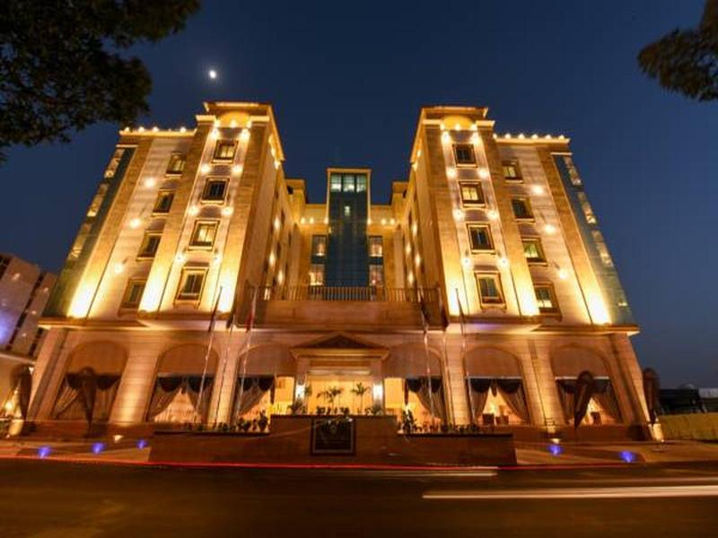 Photo of Grand Zowar Hotel, 4-star hotel in Medina