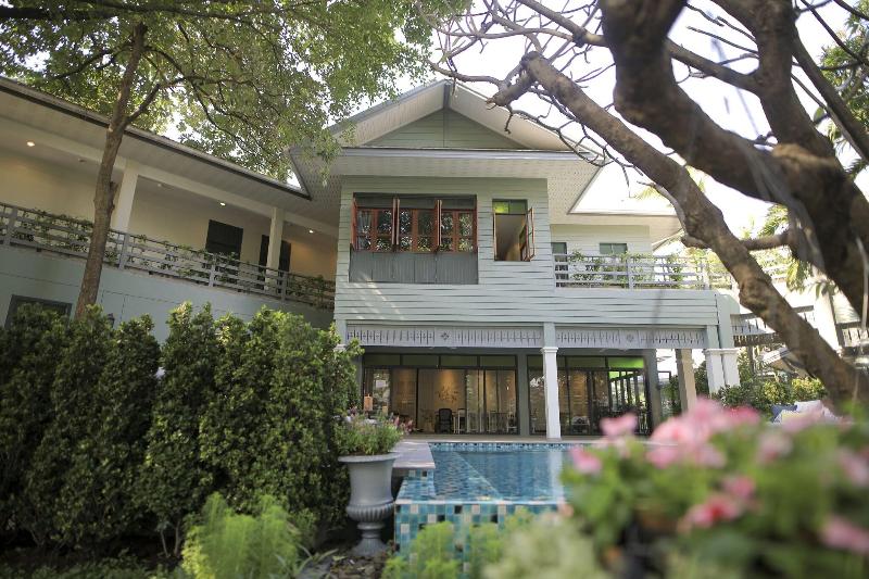 Photo of The Raweekanlaya Hotel Bangkok, 5-star hotel in Bang Khun Phrom