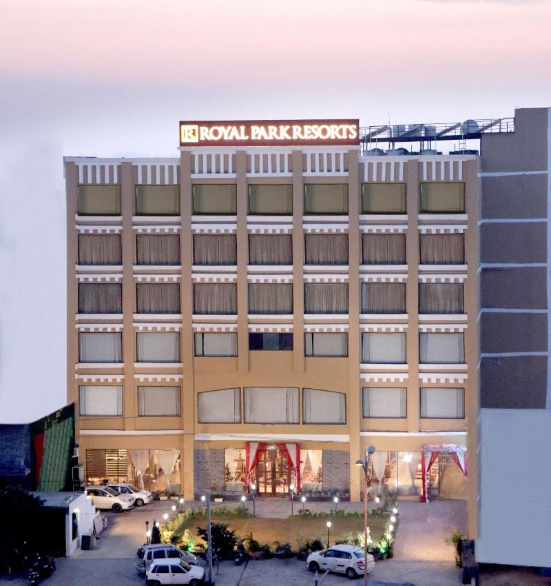 Photo of Royal Park Resorts, 3-star hotel in Zirakpur