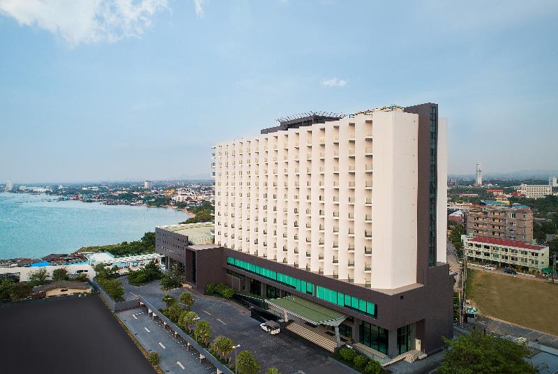 Tsix5 Phenomenal Hotel Pattaya, Singapore