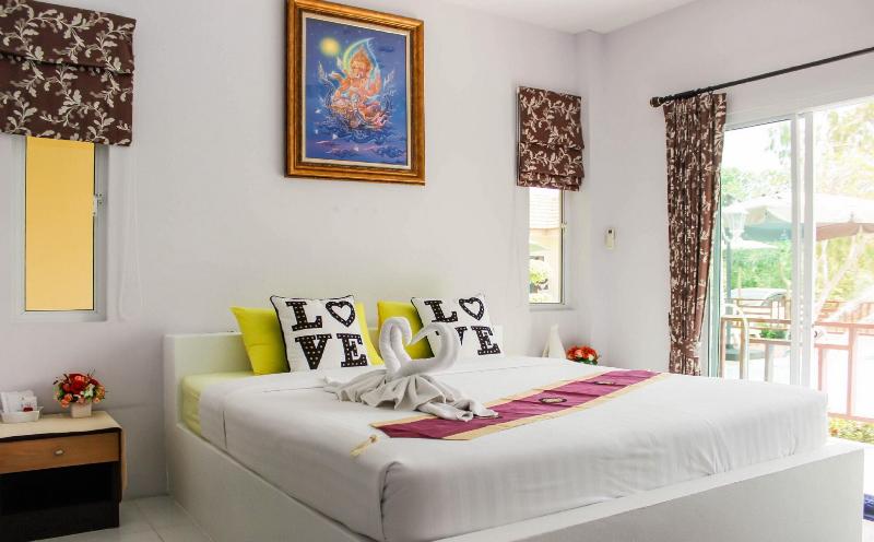 Photo of Charm Resort Cha-am, 3-star hotel in Hua Hin (and vicinity)