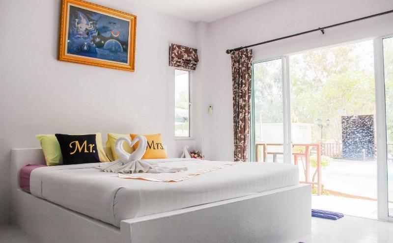 Photo of Charm Resort Cha-am, 3-star hotel in Hua Hin (and vicinity)