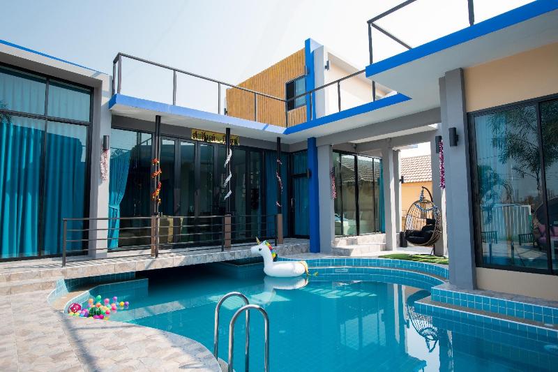 Photo of Charm Resort Cha-am, 3-star hotel in Hua Hin (and vicinity)