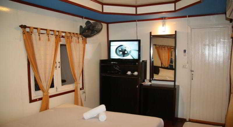 Photo of Haad Chao Phao Resort, 3-star hotel in Koh Phangan