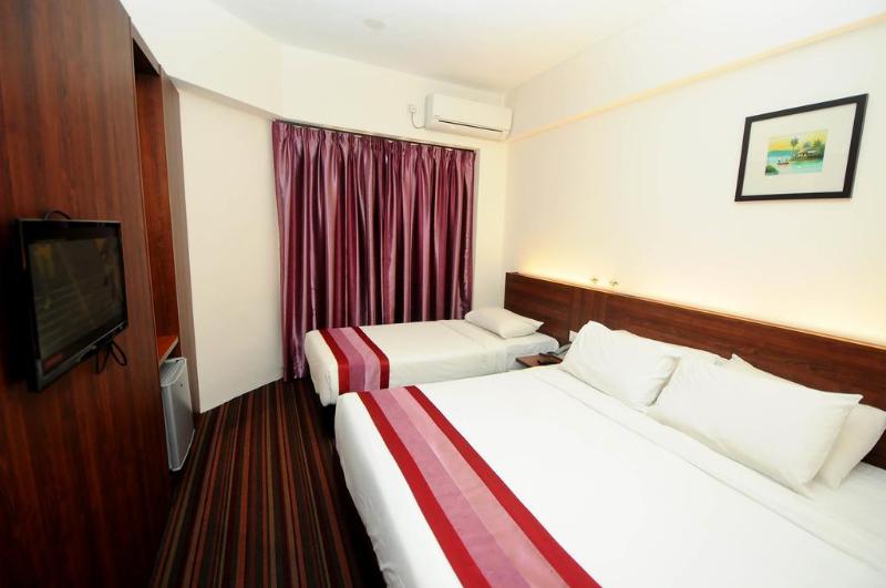 Photo of Hotel Yt Midtown Kuala Terengganu, 3-star hotel in Kuala Terengganu