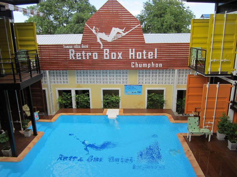 Retro Box Hotel, Singapore