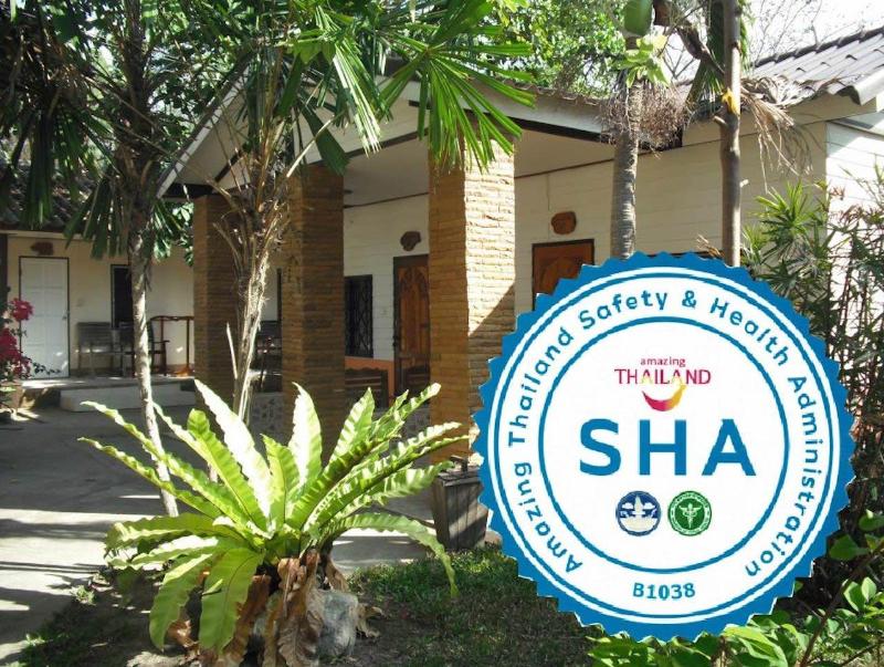 Samet Bellhouse exterior, 2-Star hotel in Koh Samet