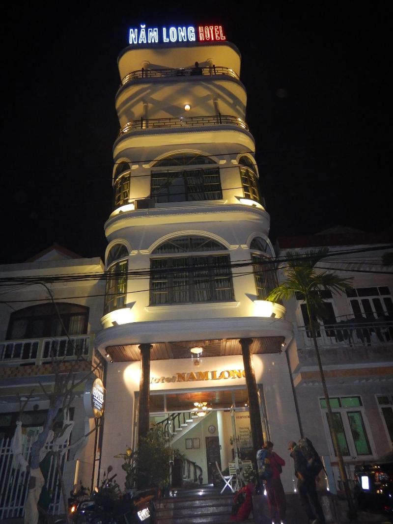 Nam Long Hotel, Singapore