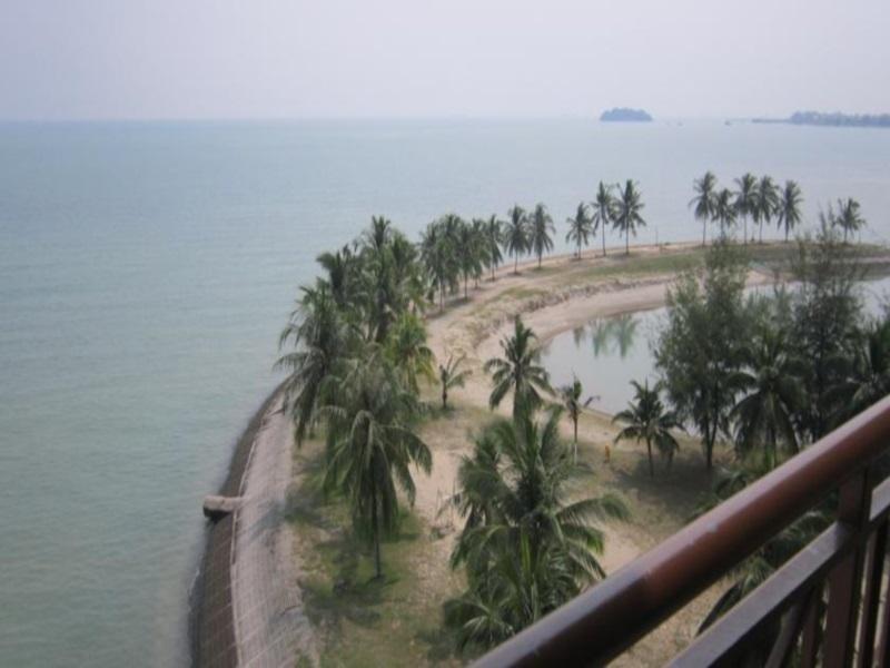 Paradise Lagoon Apartment, Singapore