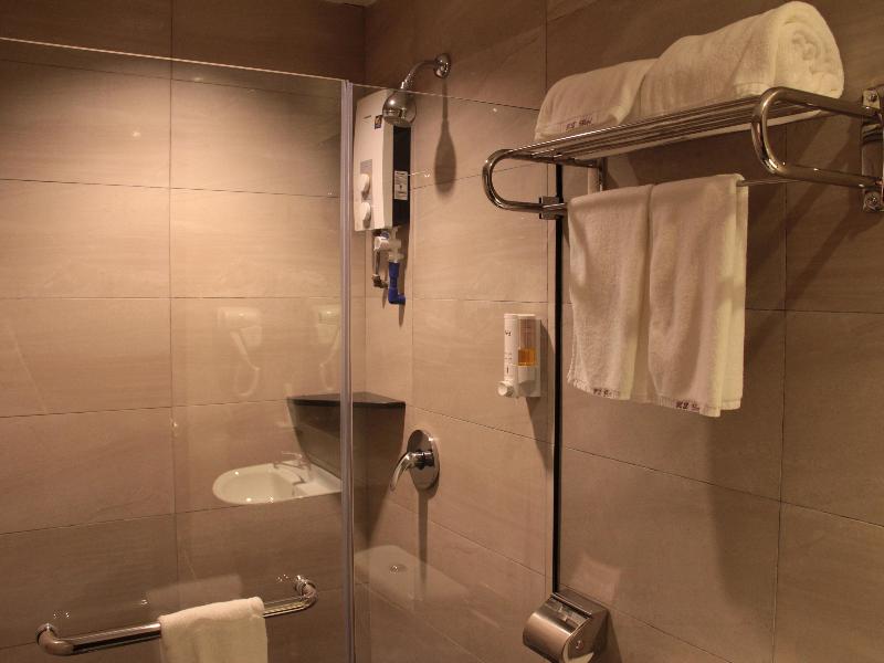 Photo of KL Hotel, 3-star hotel in Labuan
